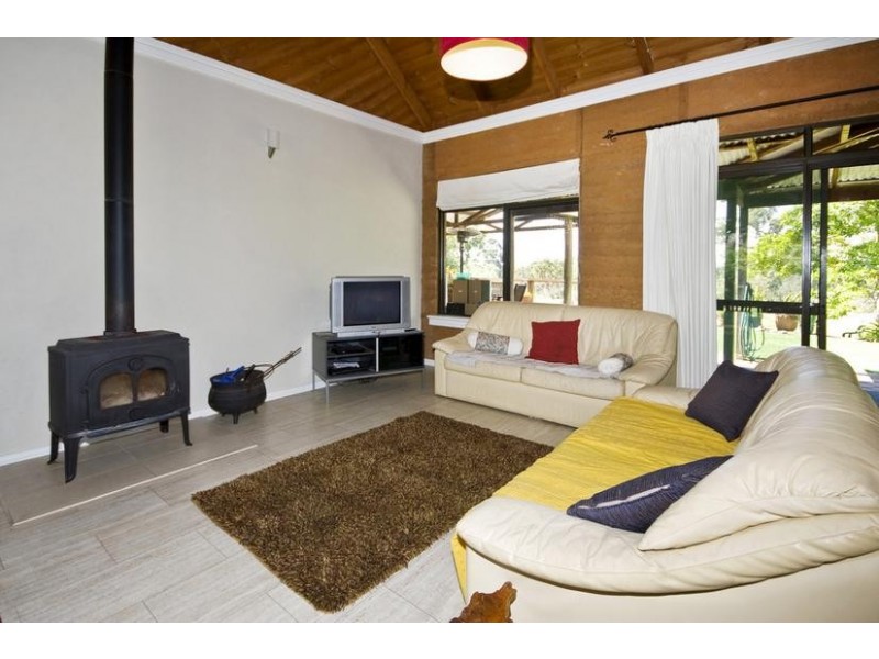 145 Magenup Drive, Wandi WA 6167