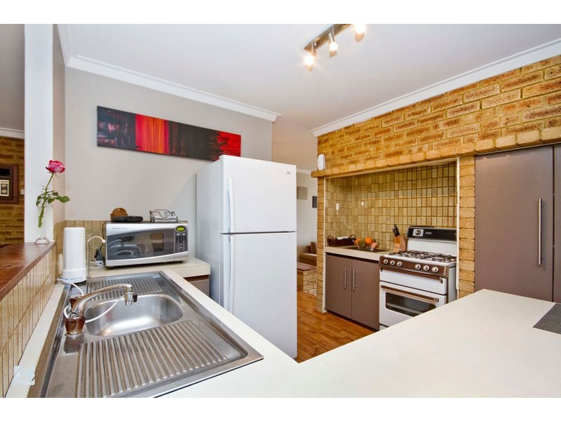 30 Moorhen Drive, Yangebup WA 6164