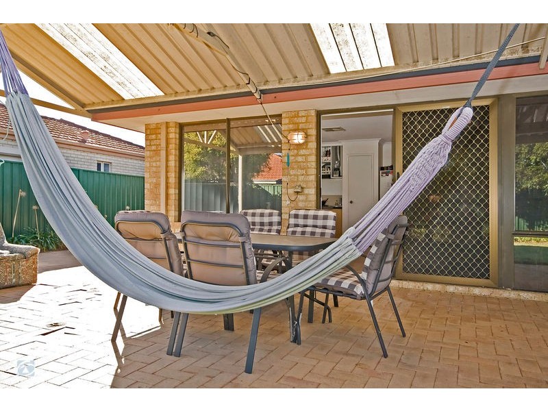 7 Impson Gardens, South Lake WA 6164