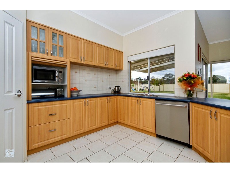 285 Tapper Road, Atwell WA 6164