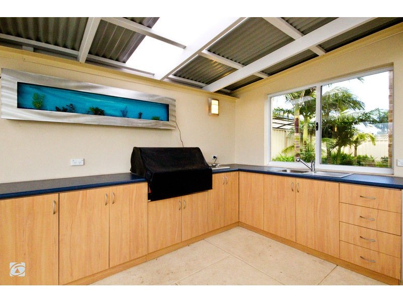 285 Tapper Road, Atwell WA 6164