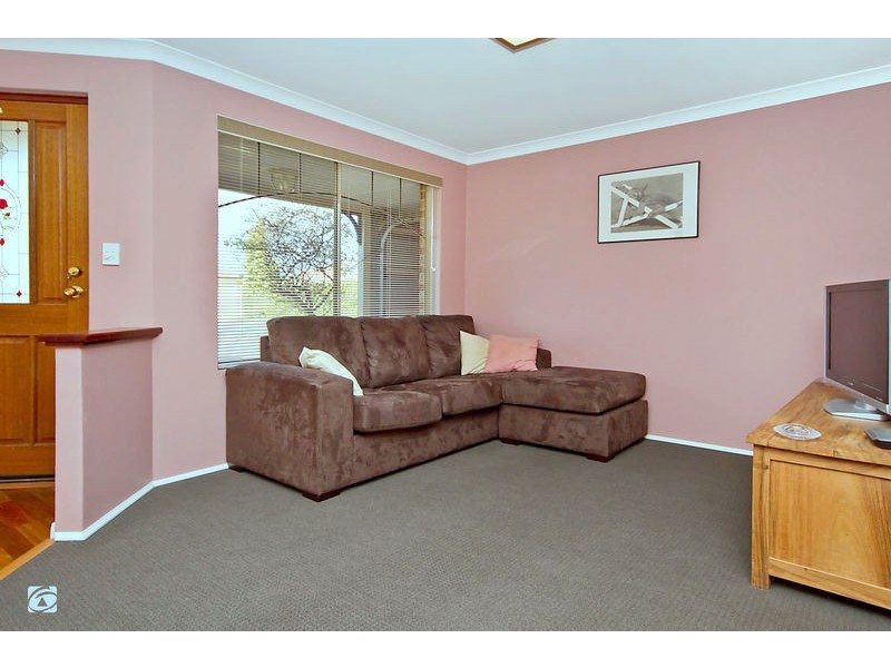 6 Empress Crescent, Atwell WA 6164