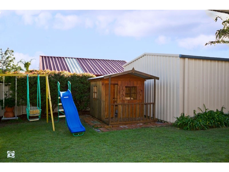 6 Empress Crescent, Atwell WA 6164