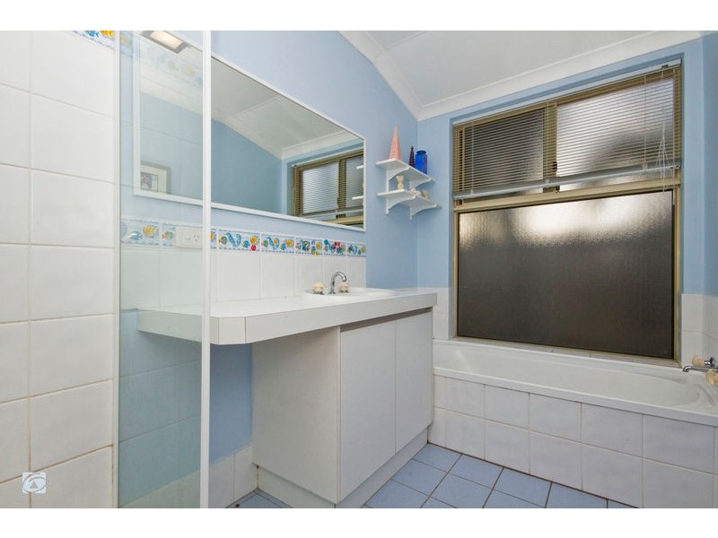 6 Empress Crescent, Atwell WA 6164