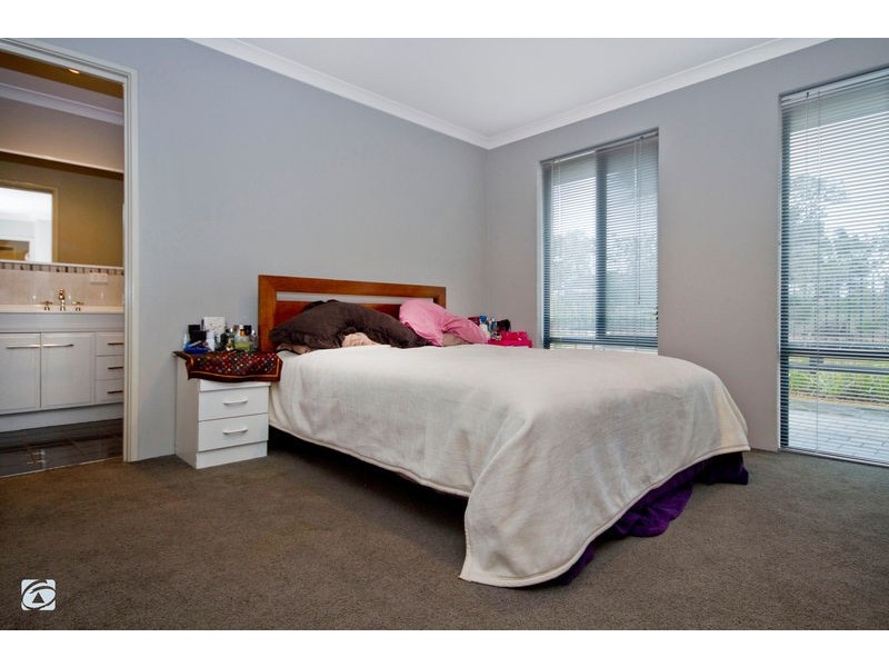 8 Randazzo Way, Yangebup WA 6164