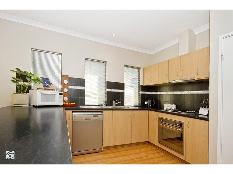 17 Cape Range Crescent, Aubin Grove WA 6164