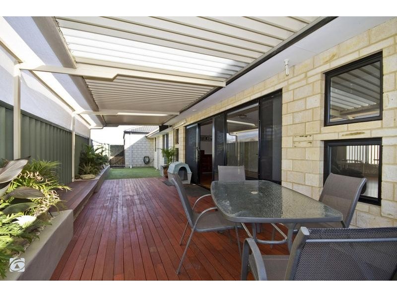 17 Cape Range Crescent, Aubin Grove WA 6164