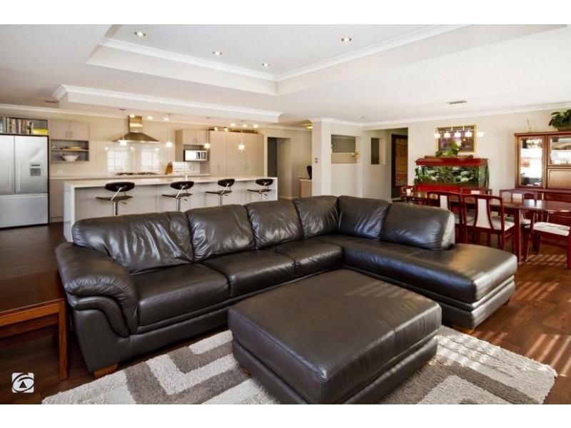2 Neroli Link, Atwell WA 6164