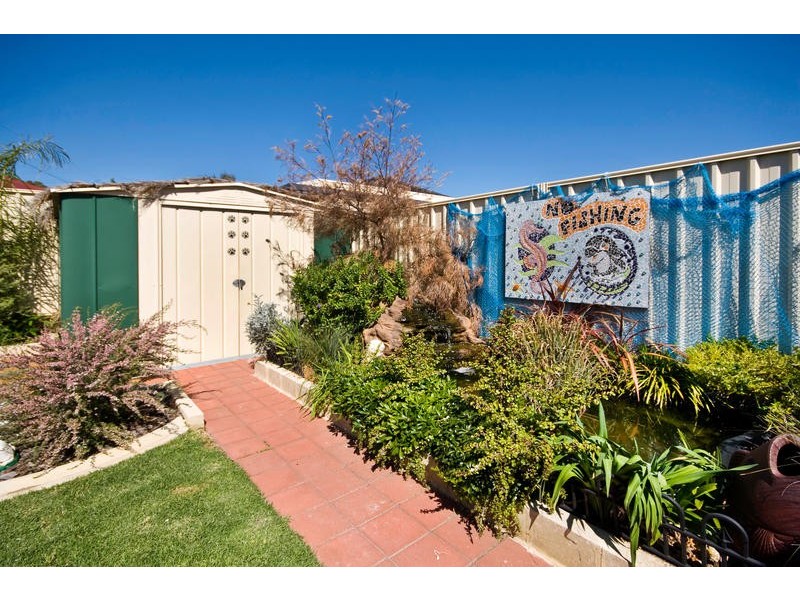 8 Colgrave Mews, South Lake WA 6164