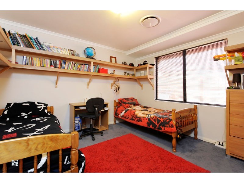 9 Lagrange Street, Success WA 6164