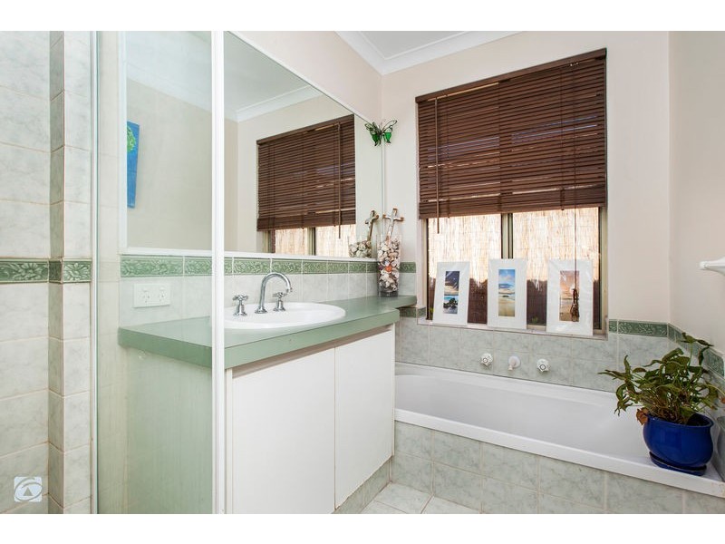 26 Lesueur Pass, Beeliar WA 6164