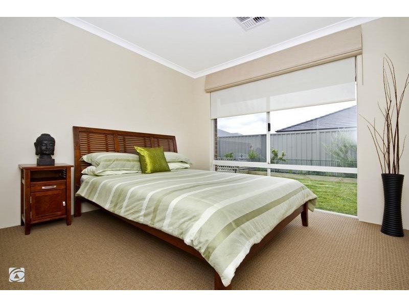 6 Cornell Way, Aubin Grove WA 6164