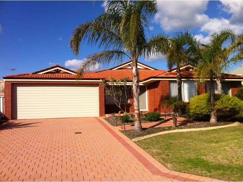 36 Baningan Avenue, Success WA 6164