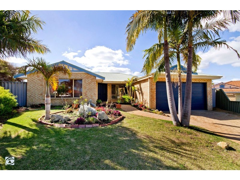 17 Sherbrooke Gardens, Bibra Lake WA 6163