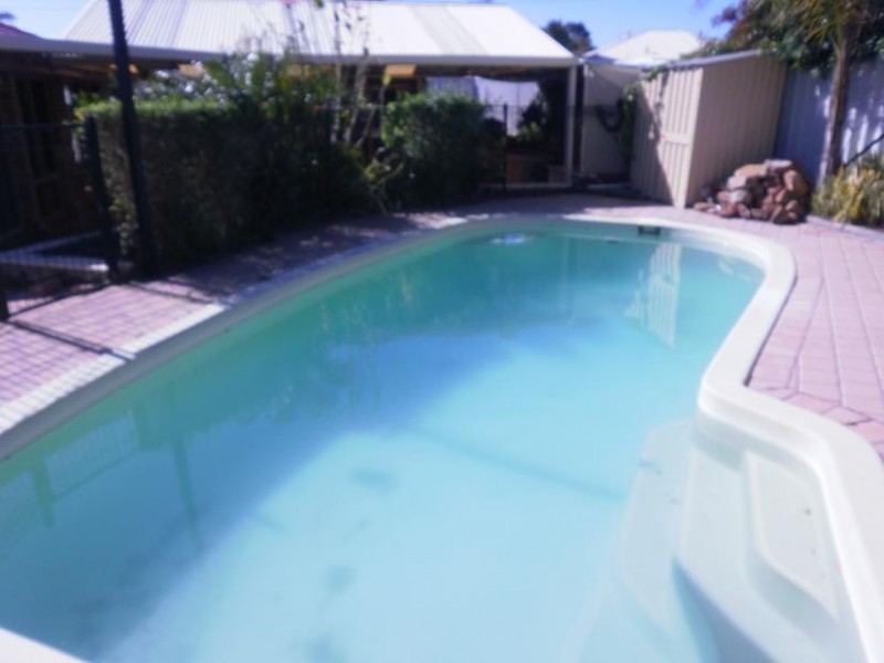 6 Hastings Court, Success WA 6164
