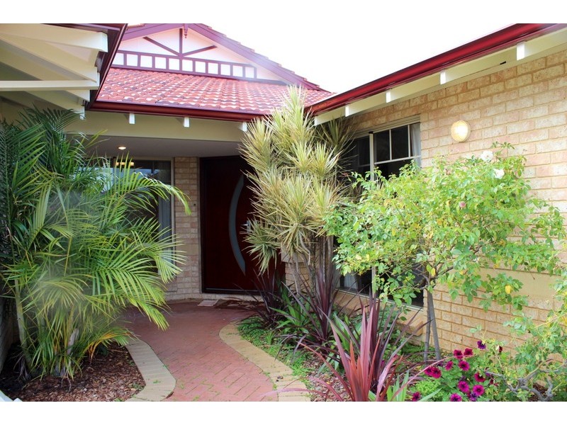 31 Freshwater Drive, Atwell WA 6164