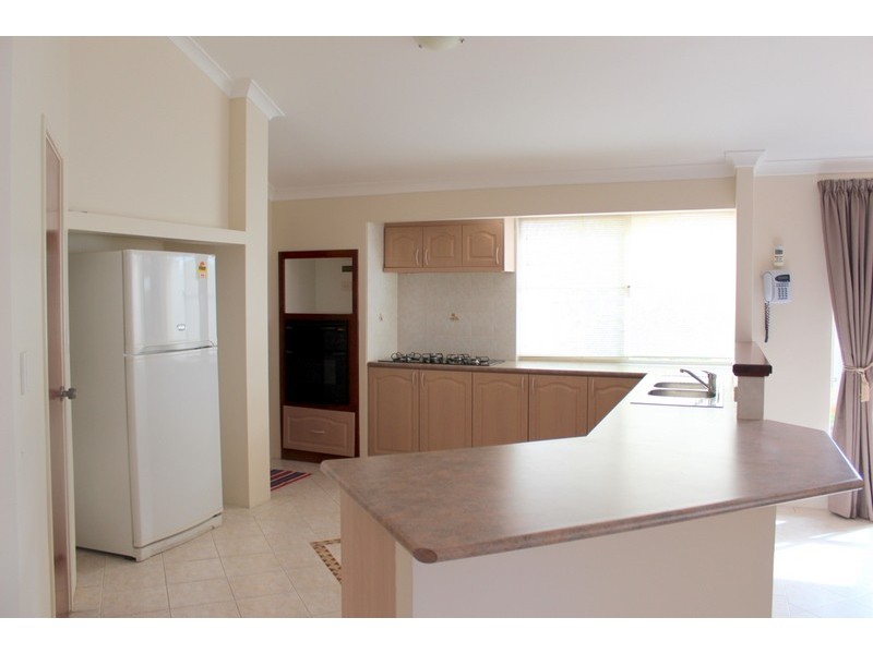 31 Freshwater Drive, Atwell WA 6164