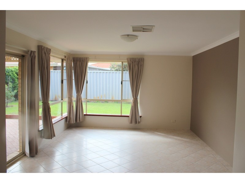 31 Freshwater Drive, Atwell WA 6164