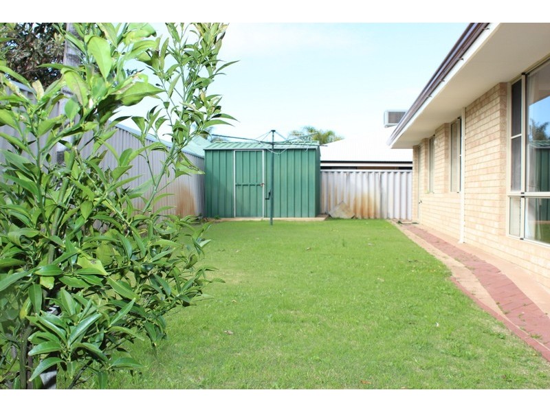 31 Freshwater Drive, Atwell WA 6164