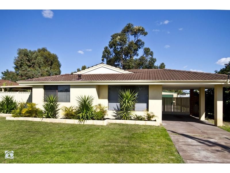 3 Briggs Street, South Lake WA 6164