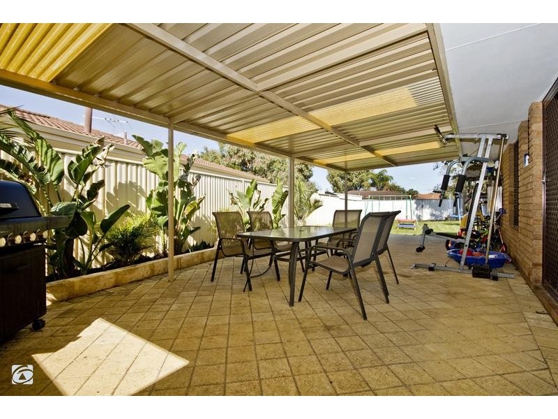 3 Briggs Street, South Lake WA 6164