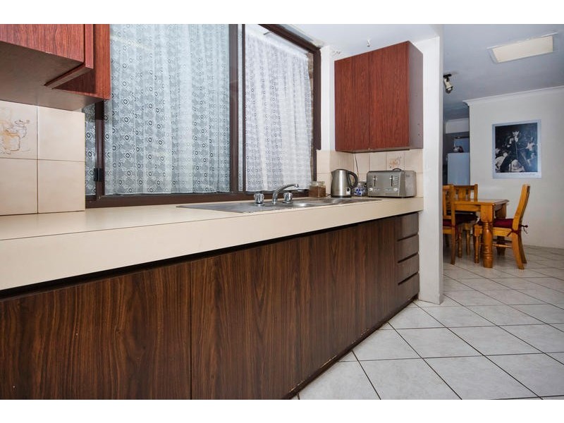 264 Yangebup Road, Yangebup WA 6164