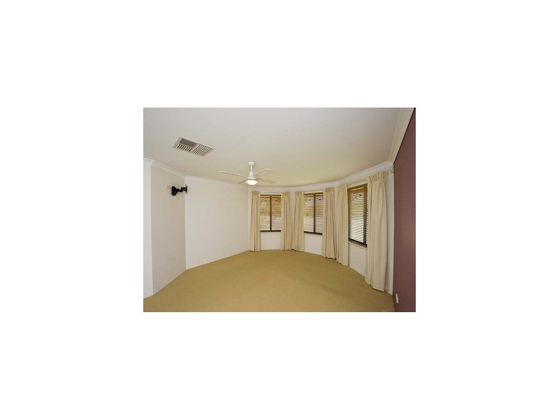 250 Tapper Road, Atwell WA 6164