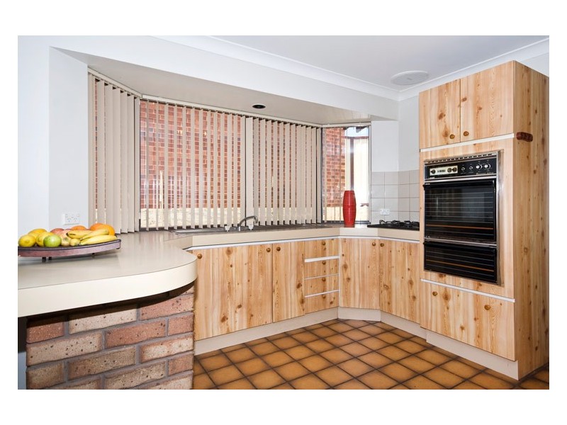10 Gum Court, Yangebup WA 6164