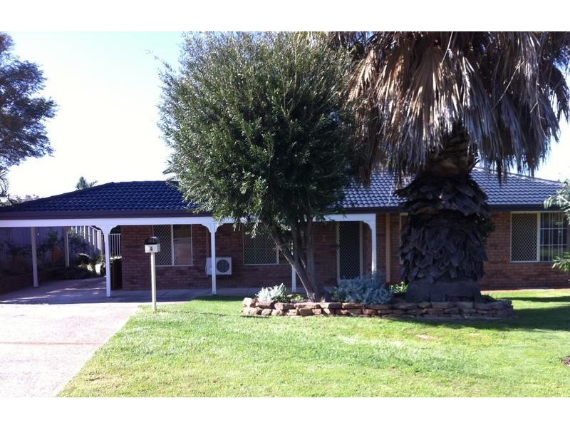 4 Grassbird Loop, Yangebup WA 6164