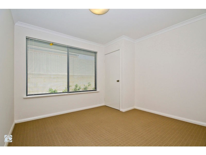 9 Willerin Loop, Success WA 6164