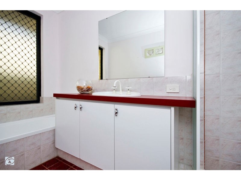 15 Dorrigo Way, South Lake WA 6164