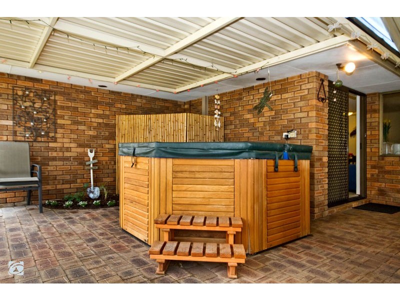 51 Sandpiper Loop, Yangebup WA 6164