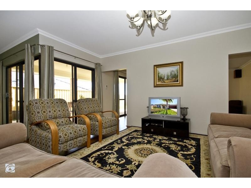 5 Sparrowhawk View, Beeliar WA 6164