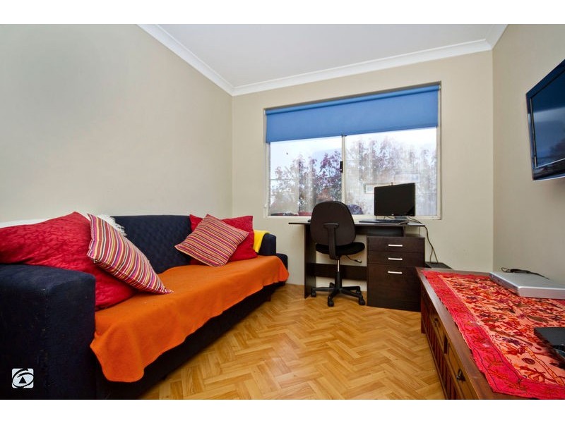 9 Colgrave Mews, South Lake WA 6164