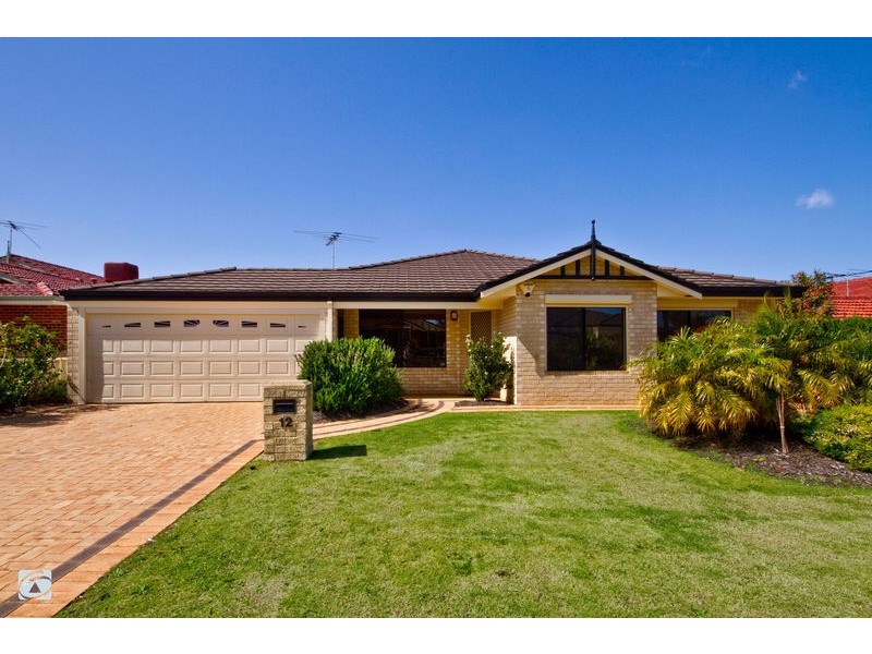 12 Peraldini Court, Beeliar WA 6164