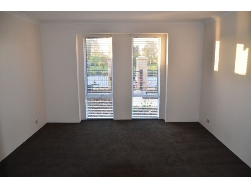 41 Camden Boulevard, Aubin Grove WA 6164