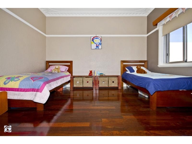 43 Birchley Road, Yangebup WA 6164
