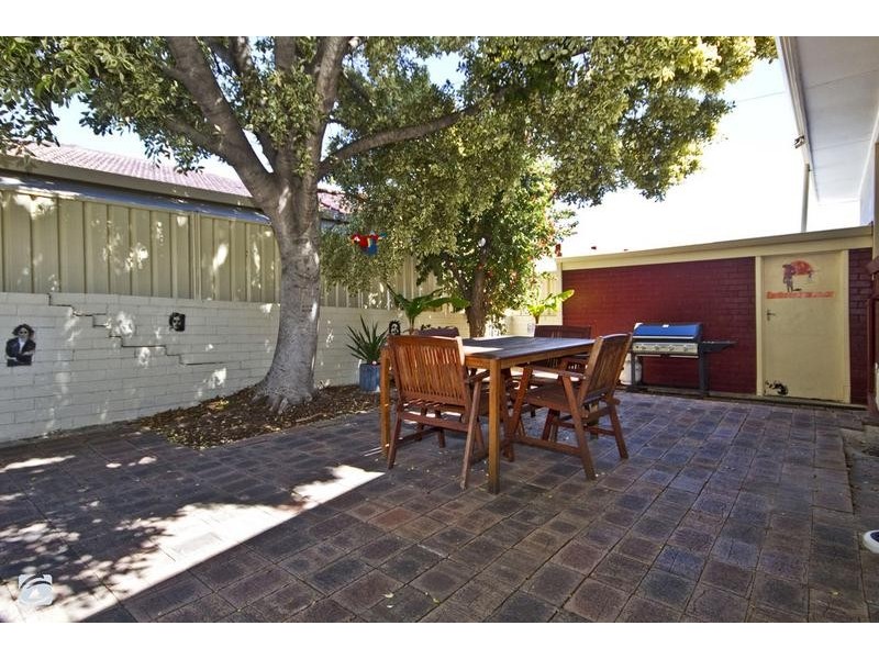 43 Birchley Road, Yangebup WA 6164