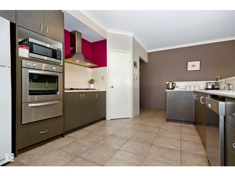 13 Friarbird Terrace, Beeliar WA 6164