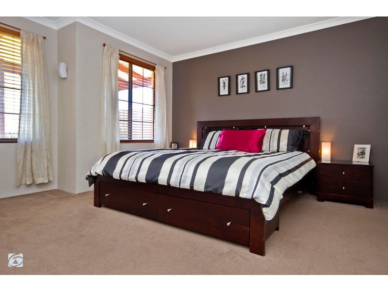 13 Friarbird Terrace, Beeliar WA 6164