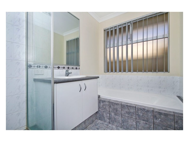 5 Crockett Way, Success WA 6164