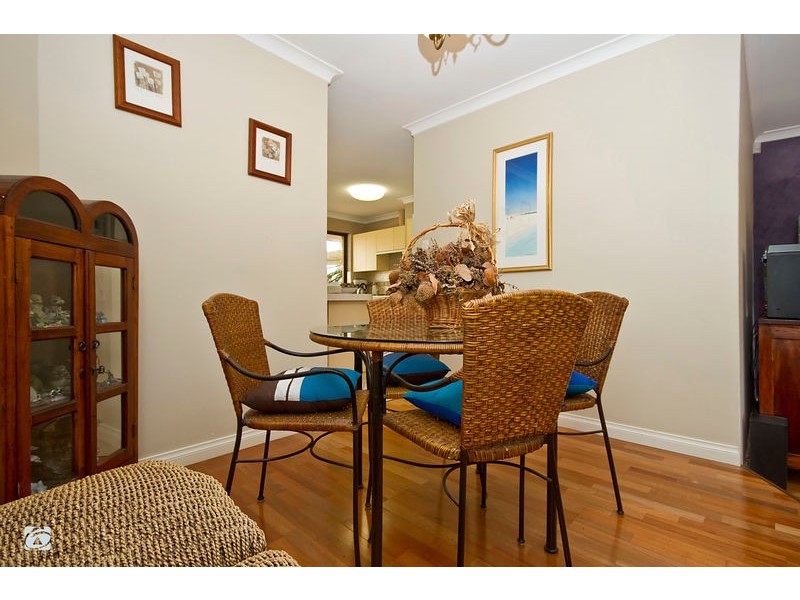 2 Lakeview Place, Bibra Lake WA 6163