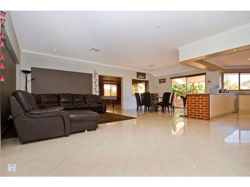 28 Wineberry Loop, South Lake WA 6164