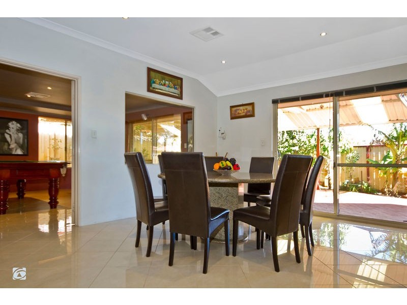 28 Wineberry Loop, South Lake WA 6164