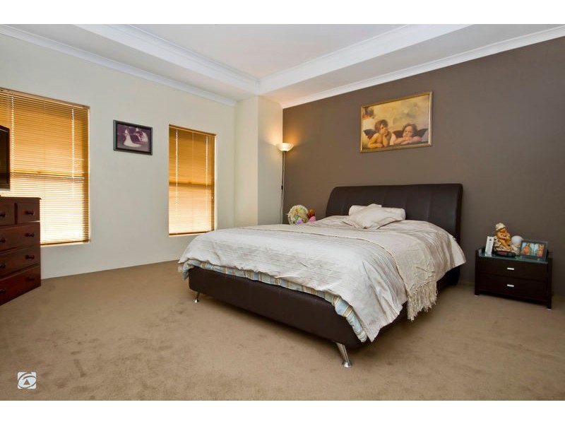 28 Wineberry Loop, South Lake WA 6164