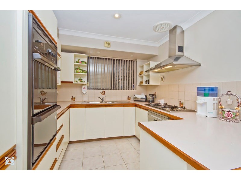 42 Magnolia Gardens, Yangebup WA 6164