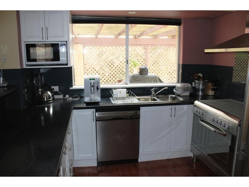 3B Jose Court, Samson WA 6163
