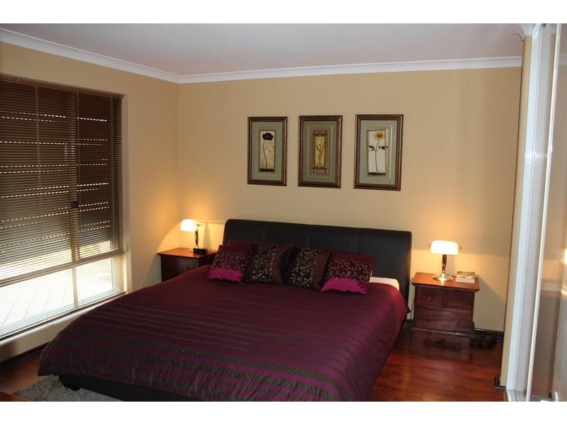 3B Jose Court, Samson WA 6163