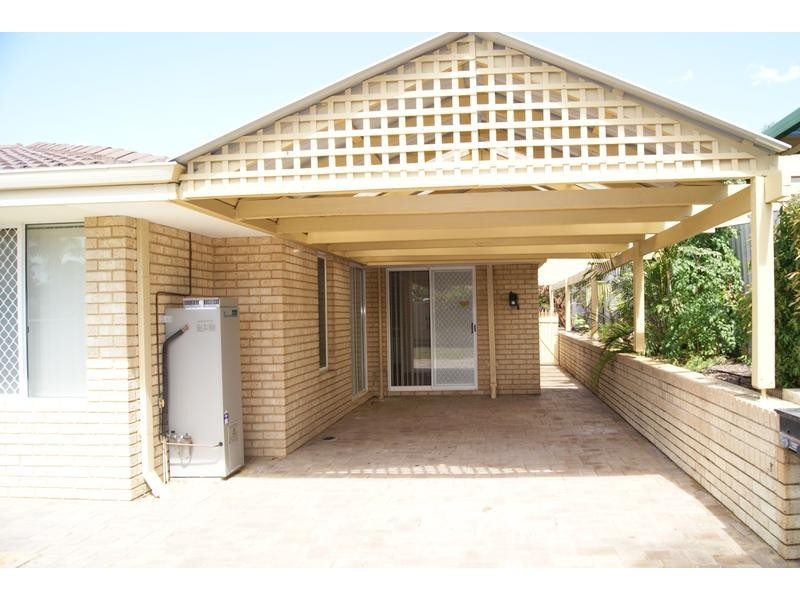 11 Bolderwood Drive, South Lake WA 6164