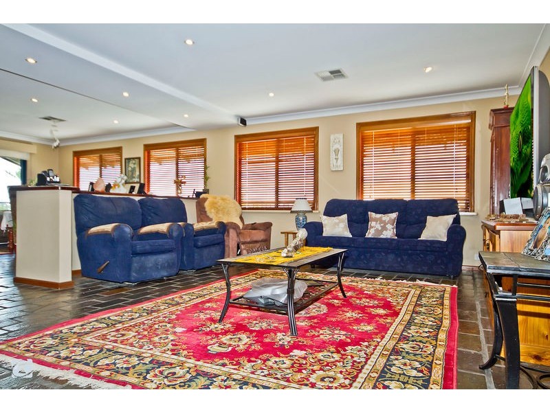 31 Southend Road, Hamilton Hill WA 6163